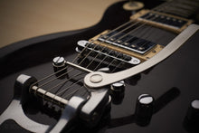 Load image into Gallery viewer, BIGSBY B3 installed on a Les Paul Guitar
